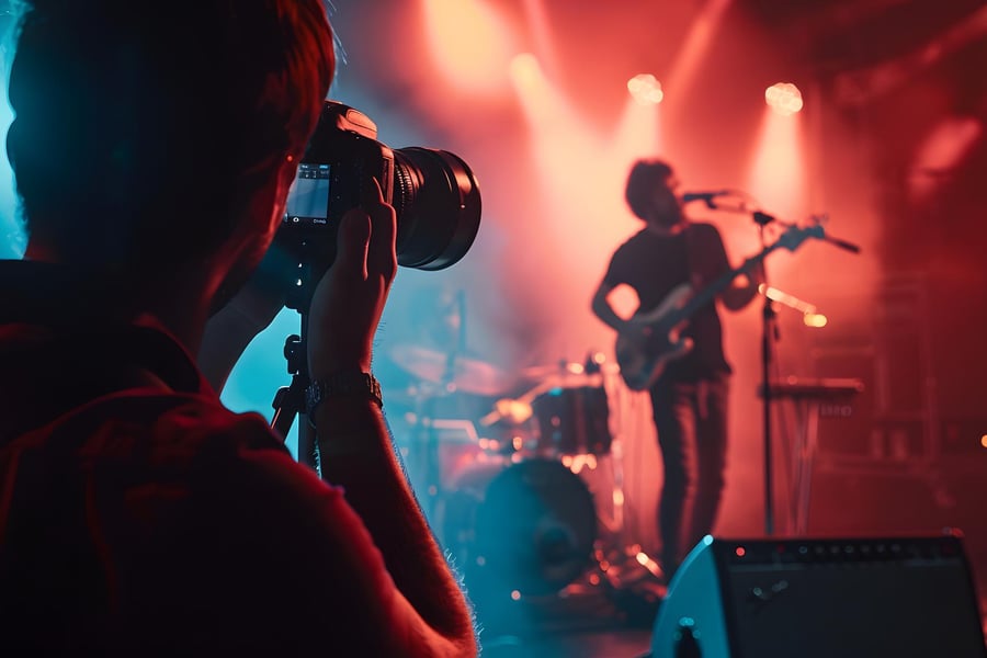 Konzertfotografie: Einstellungen, Ausrüstung und 8 Tipps für scharfe Bühnenfotos